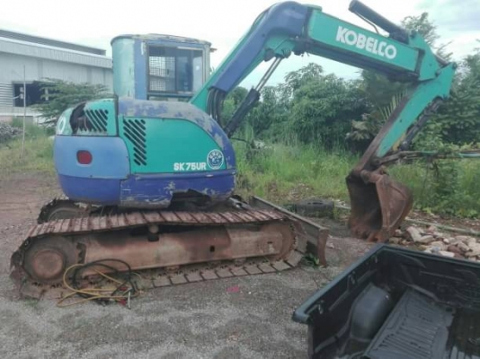 ขาย 295,000 K0BELCO sk 75 urไฟฟ้าครบ เครื่องดี ปั้มแรง เอวแน่น ช่วงล่างแน่น รถพร้อมใช้ รถอยู่ สมุทสาคร 090-772-3710 090-772-3708