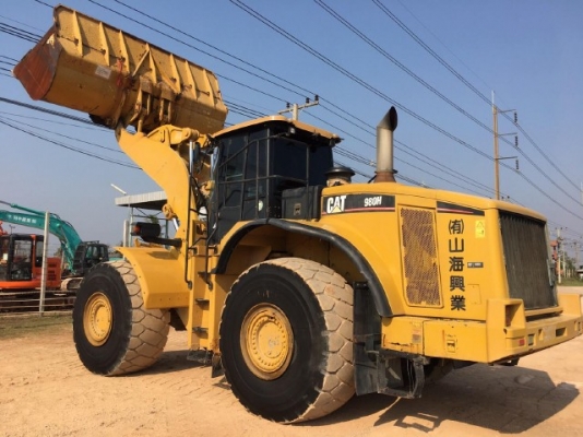 ขายรถตักล้อยาง CAT 980H รถนอกนำเข้าจากญี่ปุ่น สภาพสวยพร้อมใช้งาน มีVDOการทำงานครับ