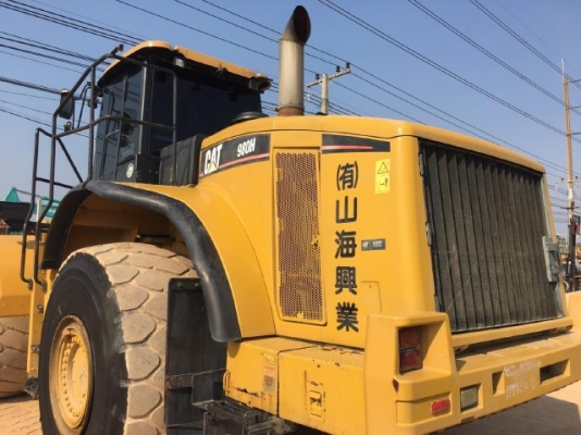ขายรถตักล้อยาง CAT 980H รถนอกนำเข้าจากญี่ปุ่น สภาพสวยพร้อมใช้งาน มีVDOการทำงานครับ
