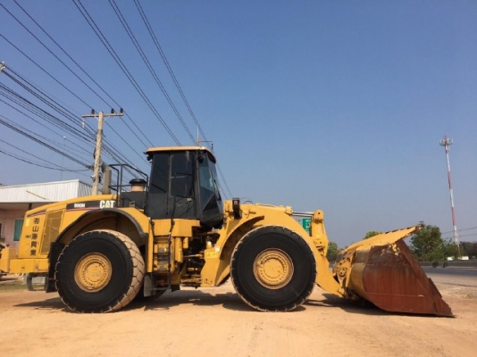 ขายรถตักล้อยาง CAT 980H รถนอกนำเข้าจากญี่ปุ่น สภาพสวยพร้อมใช้งาน มีVDOการทำงานครับ