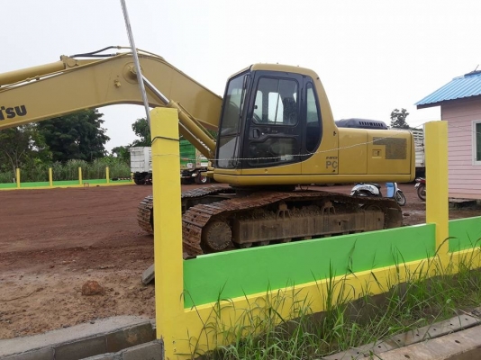 Komatsu pc200-6 พร้อมใช้งาน เอกสารเล่มทะเบียน