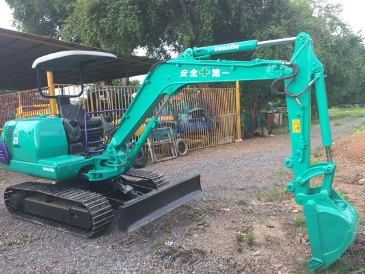 (ขายรถขุดยอดนิยม) KOMATSU Pc25-7E ขนาดPc25 รถเก่านอกแท้100\% (มีลายหัวกระแทก คอลโทลน้ำมัน แทรคเหล็กใหม่มือ1 เครื่องแน่น ระบบไว ช่วงล่างสวย )  รถพร้อมใช้งาน เอกสารใบอินวอยครบ               ????ราคา 380,000 ต่อรองได้???? ☎️สนใจติดต่อ 096-3268553 (สถิตย์พันธ์