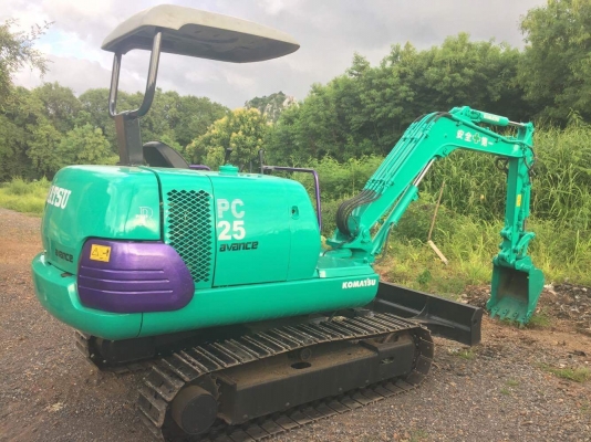 (ขายรถขุดยอดนิยม) KOMATSU Pc25-7E ขนาดPc25 รถเก่านอกแท้100\% (มีลายหัวกระแทก คอลโทลน้ำมัน แทรคเหล็กใหม่มือ1 เครื่องแน่น ระบบไว ช่วงล่างสวย )  รถพร้อมใช้งาน เอกสารใบอินวอยครบ               ????ราคา 380,000 ต่อรองได้???? ☎️สนใจติดต่อ 096-3268553 (สถิตย์พันธ์