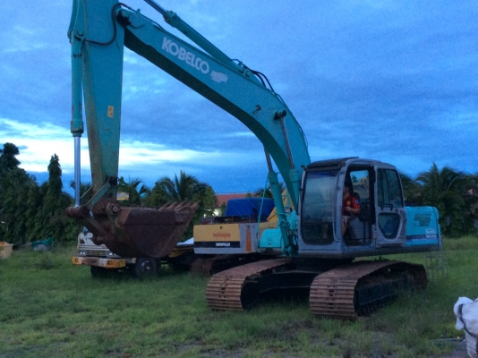 ขายด่วน รถแม็คโคร KOBELCO
