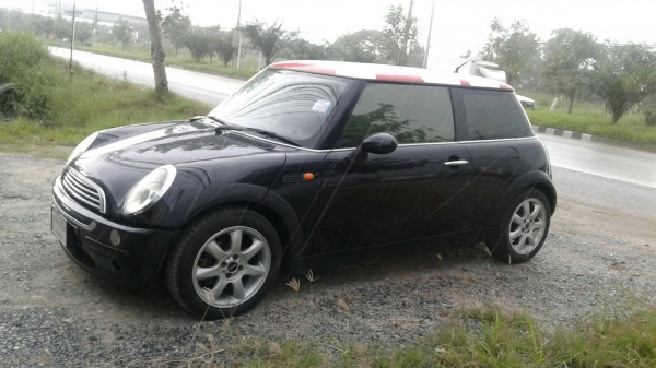 รถเก๋ง mini cooper 2011 (จดประกอบ)พร้อมใช้