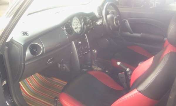 รถเก๋ง mini cooper 2011 (จดประกอบ)พร้อมใช้