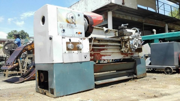 ** SOLD ** เครื่องกลึงจีนรุ่นใหม่ GAB-BED LATHE 6 ฟุต 3 เพลาเบรคนิ้วมิลในตัว 460x1000 รู 3.2&quot; ไฟ 380V