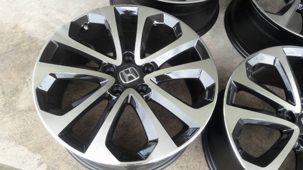 ขายล้อแม็ก accord g9 18"×8" สีดำหน้าเงา สนใจติดต่อร้าน ก.เจริญการยางครับ 081-3747940 ขายล้อแม็ก accord g9 18"×8" สีดำหน้าเงา สนใจติดต่อร้าน ก.เจริญการยางครับ 081-3747940