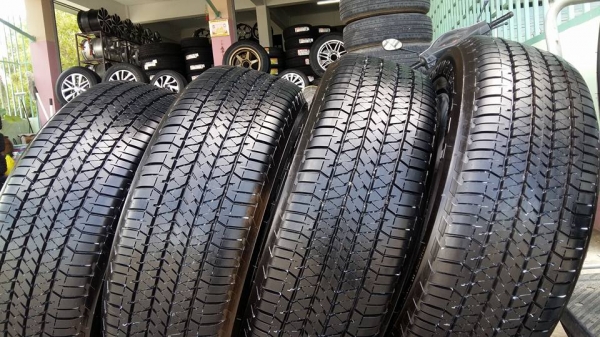 ขายล้อแม็กป้ายแดง mu-x 18"x7" พร้อมยางปี17 สนใจติดต่อร้าน ก.เจริญการยางครับ 081-3747940 ขายล้อแม็กป้ายแดง mu-x 18"x7" พร้อมยางปี17 สนใจติดต่อร้าน ก.เจริญการยางครับ 081-3747940