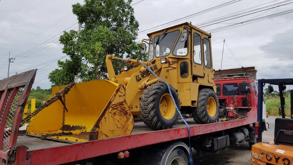 ขายด่วนรถตักเอวอ่อนWS800HLเก๋งขนาดใหญ่นำเข้ามาใหม่จากญี่ปุ่นตักยก2.5คิวยกสูง3เมตรรถขับเคลื่อน4ล้อรถนอกเพิ่งนำเข้ามายังไม่เคยใช้งานในเมืองไทยเลย