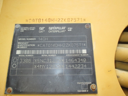 ขายรถเกรด Model:140H # 2ZK07571 ปี Year 2002 ชั่วโมงใช้งาน Hour TBA.From USA