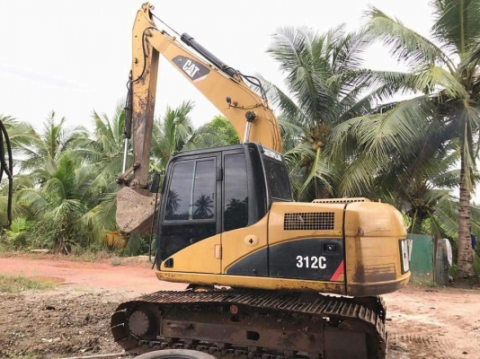 ขาย 950,000 CAT 312 C ไฟฟ้าครบ เครื่องดี ปั้มแรง เอวแน่น ช่วงล่างแน่น  รถอยู่ นครปฐม 090-772-3710 090-772-3708