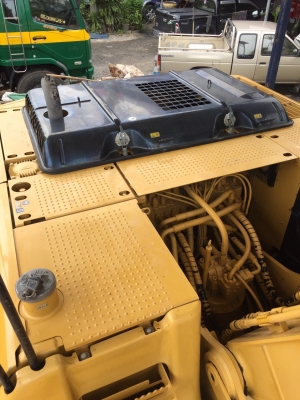 CAT 320D