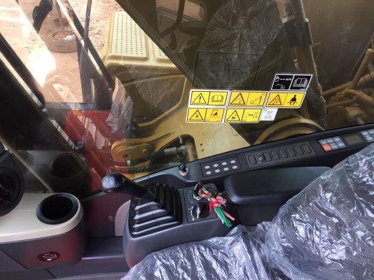 CAT 320D