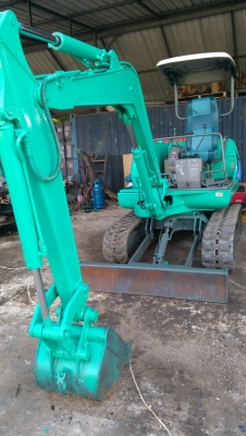 รถแบคโฮ KOMATSU 20 รุ่น 7 รถเก่านอกพึ่งนำเข้า ยังไม่เคยใช้งานในไทย ชม.การทำงาน 2000 กว่า ชม. สภาพพร้อมใช้งาน มี VDO การทำงานให้ชม
