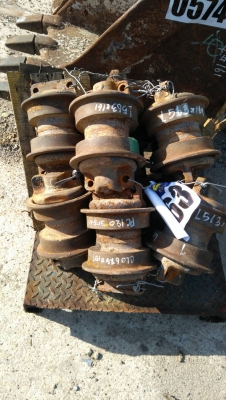 โรลเลอร์รถแบคโฮ KOMATSU 120 รุ่น 2 ของเก่านอก ของแท้จากญี่ปุ่น พึ่งนำเข้ามายังไม่เคยใช้งานในไทย สภาพดี ลูกละ 1700 บาท