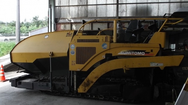 ขายรถปูยาง Sumitomo HA60C-รุ่น 5 ล้อแทร็ค เคลียร์สต๊อคที่ญี่ปุ่น นำเข้าถูกๆ 092-929-9942 ธีรเทพ