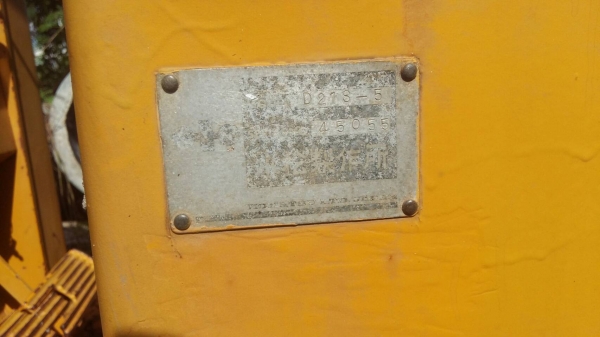 KOMATSU D21S-5
