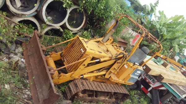KOMATSU D21S-5
