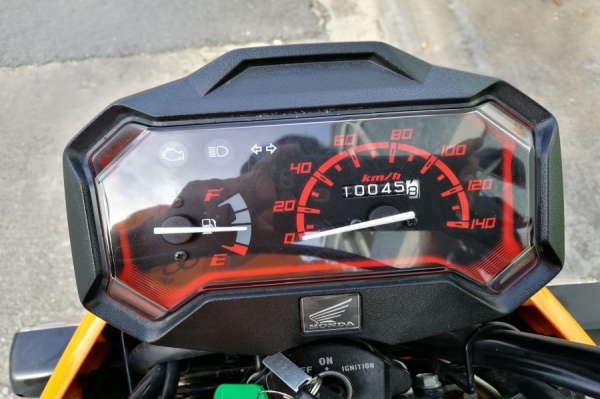 Zoomer x 2015 รถบ้านแท้ เจ้าของคนเดียว เล่มชุดโอนครบ