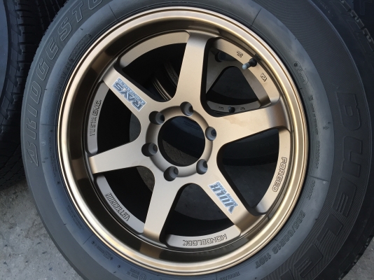 ล้อแม็ก TE 37 ขอบ18 หน้า 9.5-10.5 งาน YUSTA ของใหม่แกะกล่องรัดยางเปอร์เซ็นต์ 265 60 18 Bridgstone ปี 15 ครบชุด 4 วง 15500 ล้อแม็ก TE 37 ขอบ18 หน้า 9.5-10.5 งาน YUSTA ของใหม่แกะกล่องรัดยางเปอร์เซ็นต์ 265 60 18 Bridgstone ปี 15 ครบชุด 4 วง 15500