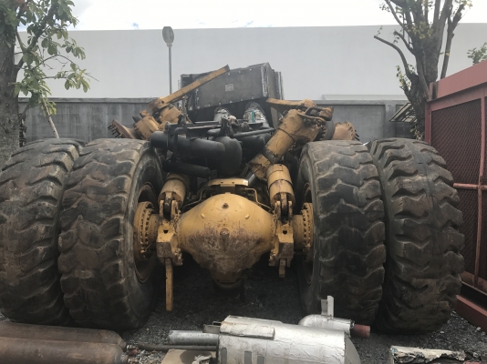 ขายอะไหล่รถดั๊มเปอร์ล้อยาง komatsu สนใจตัวใหนสอบถามได้ครับ