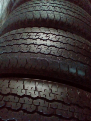 แม็กISUZU พร้อมยาง 245/70R16  BRIDGESTONE DUELER ปี13  ชุด 4  ล้อโทร.081-427-3941