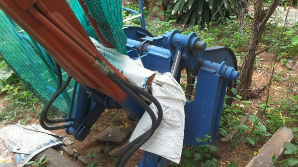 ขายคลีฟเล็ก คลีฟได้ 3-4 ร้อยโล ของมือแรก ใช้งานได้แค่ 3 เดือนถอดออก สภาพสดพร้อมใช้งาน