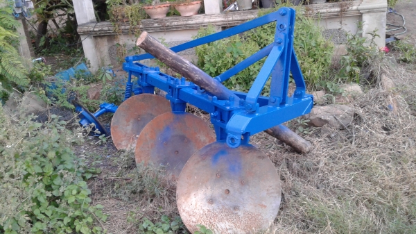 Ford6600 เสื้อเรียบ t3 ตัวเต็ม Ford6600 เสื้อเรียบ t3 ตัวเต็ม