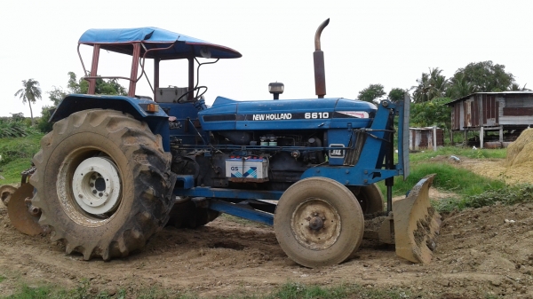 Ford6600 เสื้อเรียบ t3 ตัวเต็ม Ford6600 เสื้อเรียบ t3 ตัวเต็ม