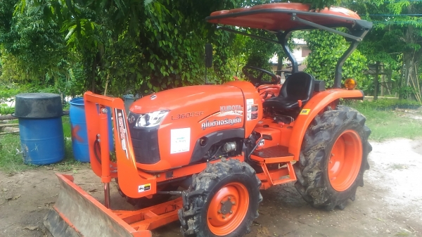 คูโบต้า l3608sp อุปกรณ์2ชิ้น