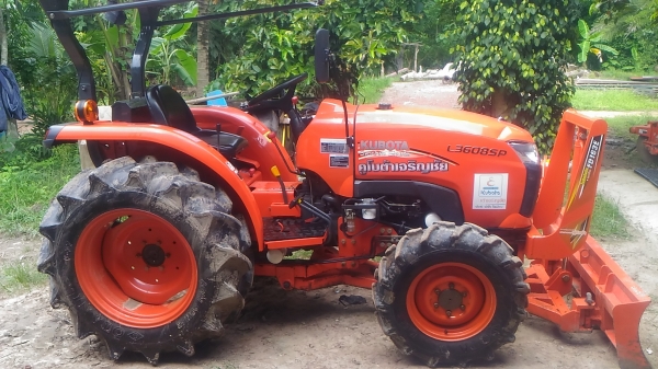 คูโบต้า l3608sp อุปกรณ์2ชิ้น คูโบต้า l3608sp อุปกรณ์2ชิ้น