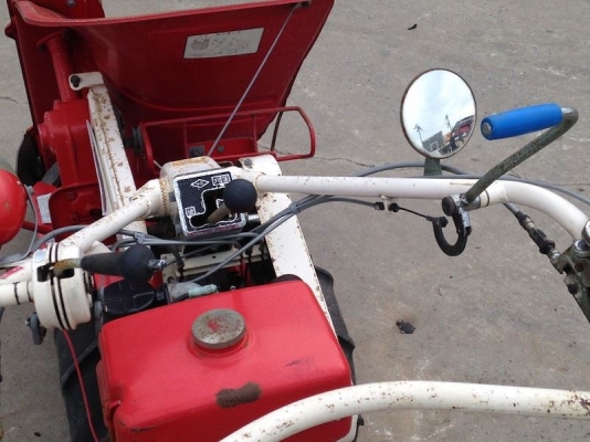 ขายรถเกี่ยวข้าว มัดคอรวง ยี่ห้อ YANMAR รุ่น 2 ล้อ ทำงานง่าย คล่องตัว ขายรถเกี่ยวข้าว มัดคอรวง ยี่ห้อ YANMAR รุ่น 2 ล้อ ทำงานง่าย คล่องตัว