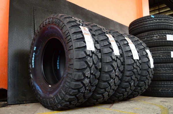 MICKEY THOMPSON DEEGAN 38 285/75R16 ปี17 MICKEY THOMPSON DEEGAN 38 285/75R16 ปี17