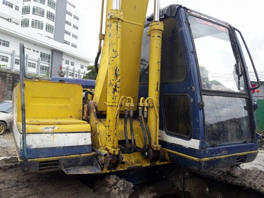 ขายรถแบคโฮ Kobelco SK120 Mark 3 มีไลน์หัวกระแทก