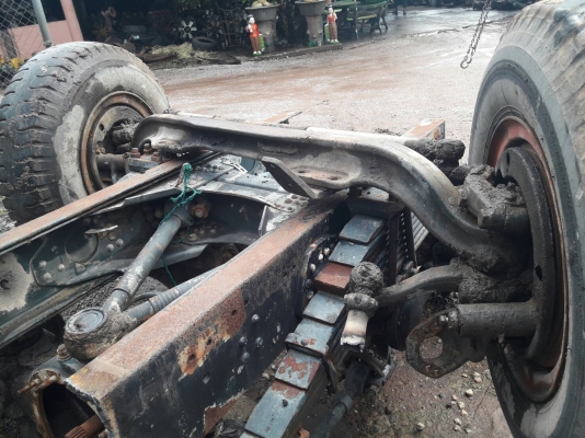 เพลาแท่น VOLVO FL10 ขาดเพลาข้างเส้นเดียว