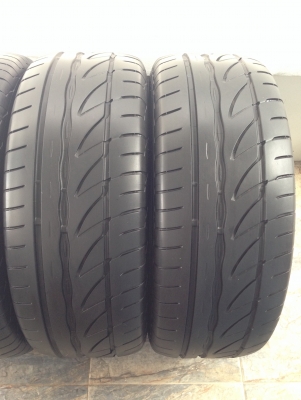 Bridgestone Potenza re002 225 55 r17 ปี13 สภาพดีสุดๆ Bridgestone Potenza re002 225 55 r17 ปี13 สภาพดีสุดๆ