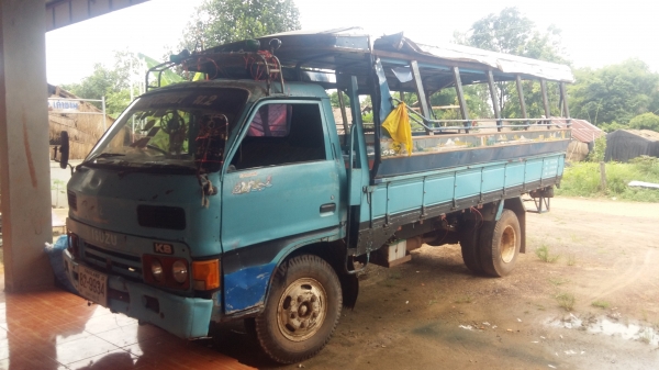 isuzu ksเครื่อง 110 4BD1แบบks22 แบบมีหลังคาโดยสาร รถกองทุนหมู่บ้าน เครื่องแน่น คัชชีสวย ***185,000** isuzu ksเครื่อง 110 4BD1แบบks22 แบบมีหลังคาโดยสาร รถกองทุนหมู่บ้าน เครื่องแน่น คัชชีสวย ***185,000**