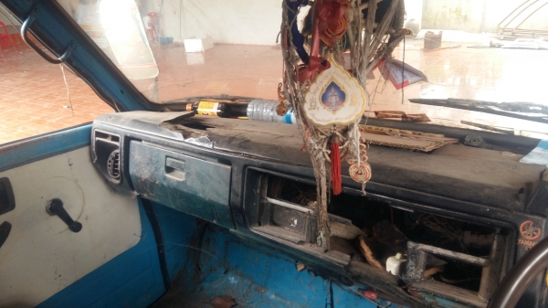 isuzu ksเครื่อง 110 4BD1แบบks22 แบบมีหลังคาโดยสาร รถกองทุนหมู่บ้าน เครื่องแน่น คัชชีสวย ***185,000**
