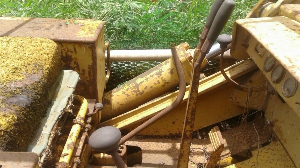ขาย รถแทรคเตอร์ KOMATSU D50S-15 บุ้งกี๋ เครื่องดี เกียร์ดี ช่วงล่างเต็ม รถพร้อมใช้งาน เอกสารใบซื้อขาย