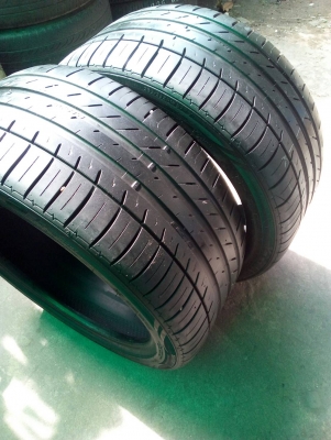 265/35R18 KUMHO ECSTA LE sport ปี14 มี 2 เส้น tel. 081-427-3941 265/35R18 KUMHO ECSTA LE sport ปี14 มี 2 เส้น tel. 081-427-3941