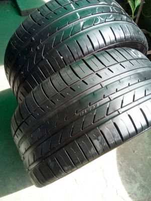 265/35R18 KUMHO ECSTA LE sport ปี14 มี 2 เส้น tel. 081-427-3941 265/35R18 KUMHO ECSTA LE sport ปี14 มี 2 เส้น tel. 081-427-3941