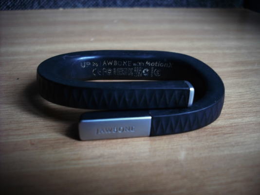 Jawbone สีดำ Size S รุ่น UP