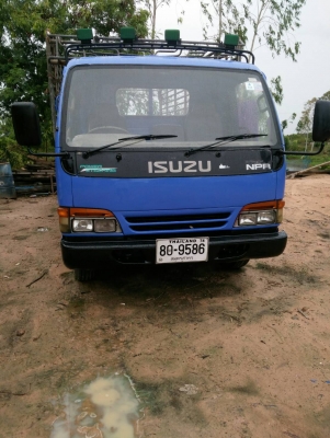 ISUZU NPR 120 เครื่องดี ครัชชีสวย เอกสารพร้อม ISUZU NPR 120 เครื่องดี ครัชชีสวย เอกสารพร้อม