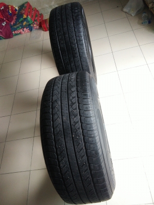 เอาไว้เป็นล้ออะไหล่ Mag18" พร้อมยางติดแม็ก และยางอี 1 เส้น เอาไว้เป็นล้ออะไหล่ Mag18" พร้อมยางติดแม็ก และยางอี 1 เส้น