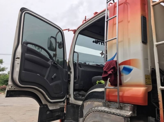 ขาย 2,490,000 ISUZU DECA 360 ปี 55 แม่ดั้ม-ลูกดั้ม 3 คาน เครื่องดี หัวบาง ยางดีทุกเส้น คัสชีสวย เอกส
