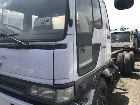 ขายคับหัวเเชตซีHino1J 2เพลา สอบถามรายระเอียดดัยคับ ขายคับหัวเเชตซีHino1J 2เพลา สอบถามรายระเอียดดัยคับ