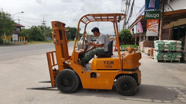 ขายรถยก 2 ตัน TCM รุ่น FG-20 เสาสูง 3 ม. เก่าแท้ญี่ปุ่น สภาพดี ขายรถยก 2 ตัน TCM รุ่น FG-20 เสาสูง 3 ม. เก่าแท้ญี่ปุ่น สภาพดี