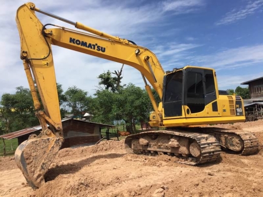 ขาย 1,485,000 บาท KOMATSU PC160-8 ทำงาน 9,077 ชม .  เครื่องดี ปั้มแรง โช่หนา เอวแน่น ไฟฟ้าครบ เอกสารเอินวอยท์   รถอยู่ จ.ร้อยเอ็ด โทร&amp;ไอดีไลน์ 0610710295