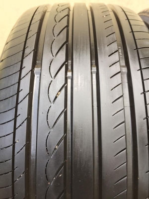 ขายยาง YOKOHAMA dB V551 (MADE IN JAPAN) 245-40-19 ปลายปี15 สดมาก ดอกหนาจัด ไม่มีตำหนิ ไม่มีปะ คู่ละ 5,500 บาท
